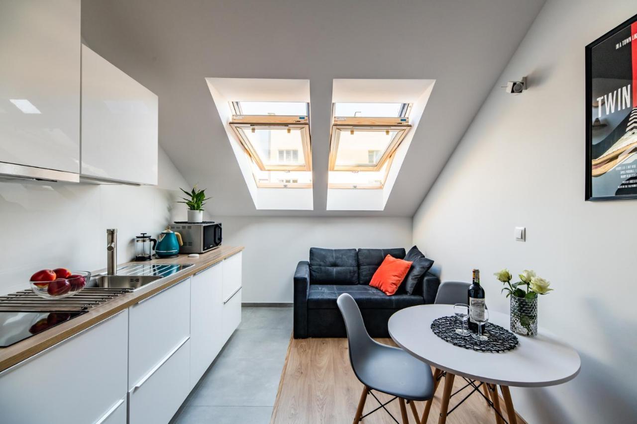 Neo Sky Apartment, Free Parking, 15 Min Walk Old Town&Kazimierz - By Homelike Krakkó Kültér fotó