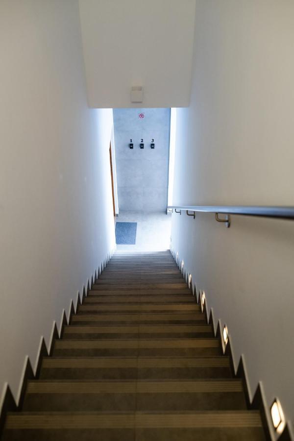 Neo Sky Apartment, Free Parking, 15 Min Walk Old Town&Kazimierz - By Homelike Krakkó Kültér fotó